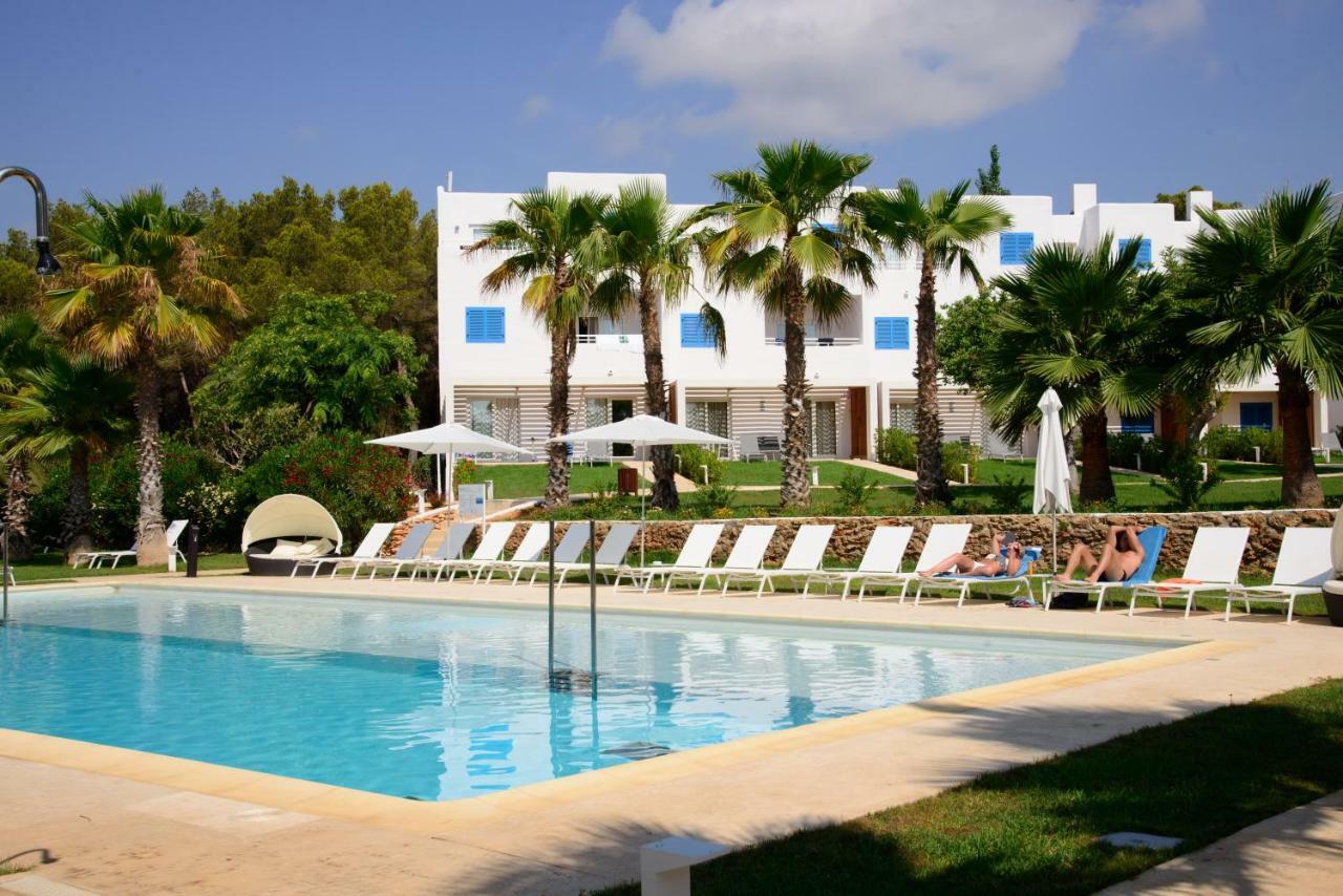 Cala Llenya Resort Ibiza Buitenkant foto